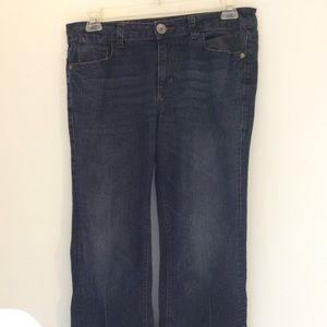 DKNY Size 12 Dark Wash Straight Leg Light Distress